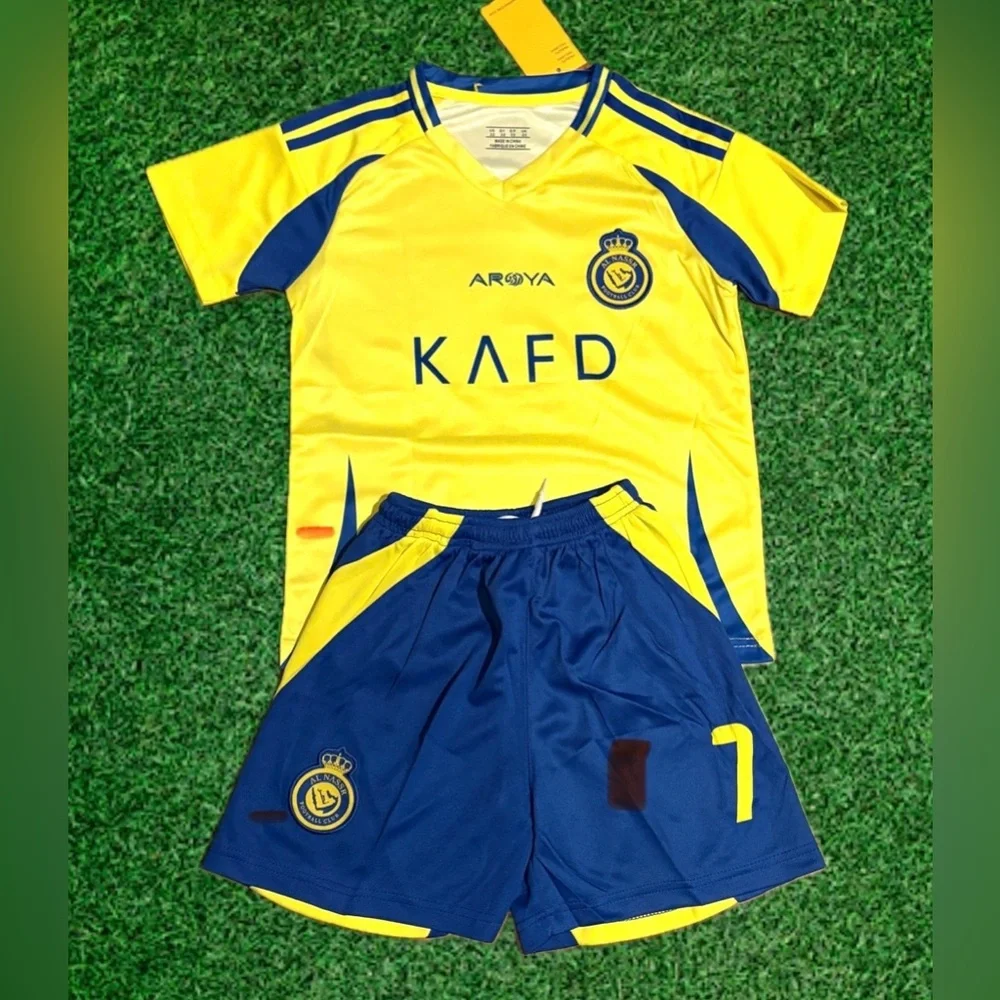 Ronaldo 7 Al Nassr Yellow Jersey Kids Youth Small Medium Large XL - NWT - Picture 3 of 4